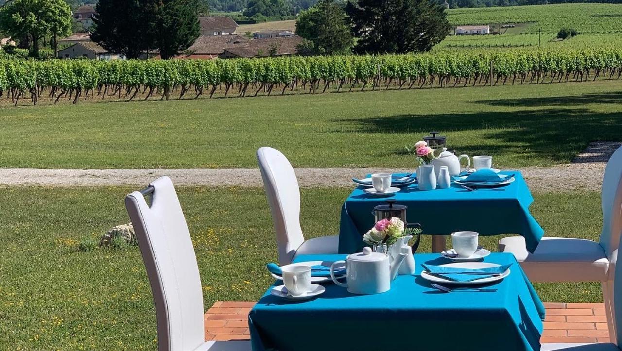Les Grands Bois Bed & Breakfast Pomport Exterior photo